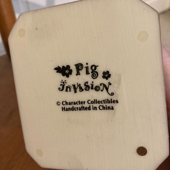Vintage Pig Invasion Collectibles Shakespeare Hamlet Pig - Picture 4 of 8